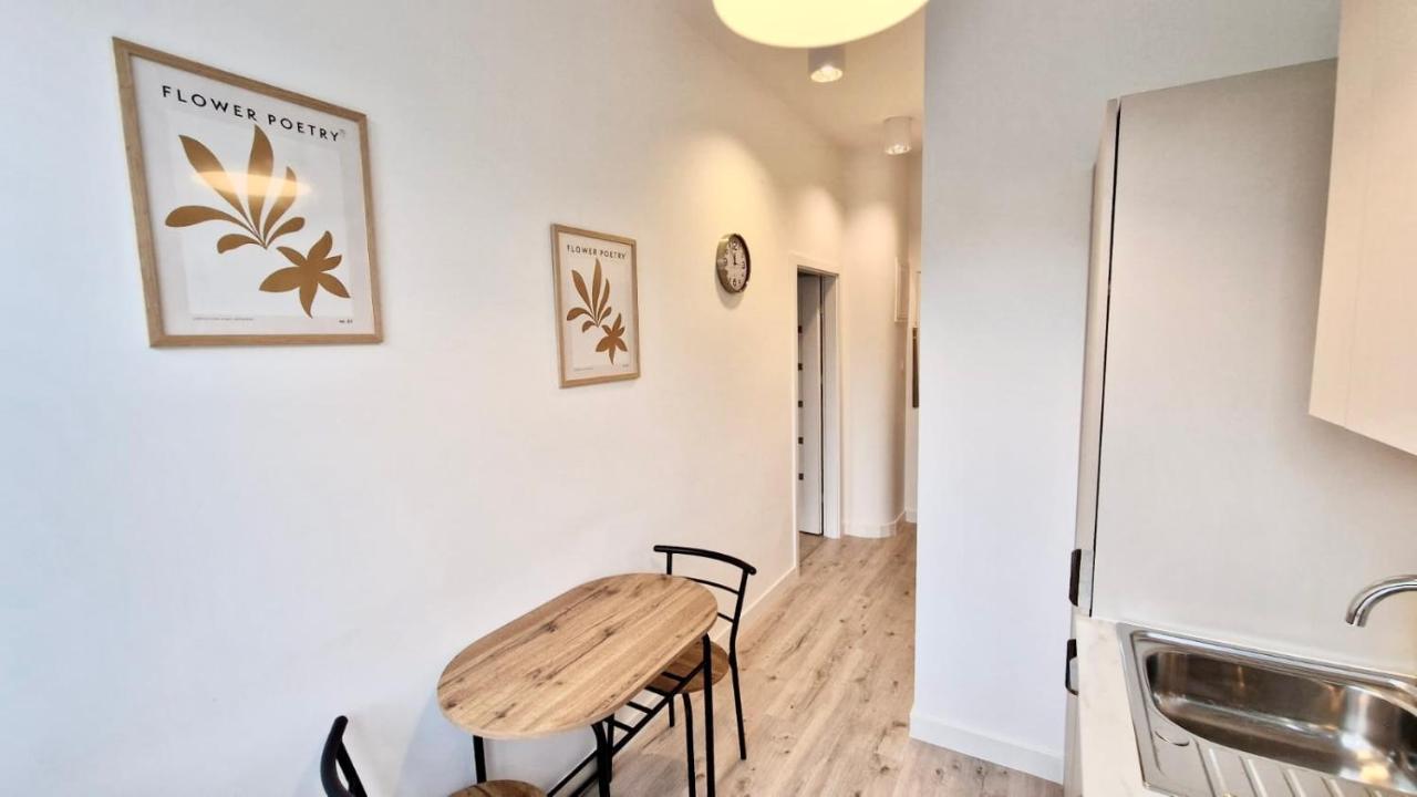 Apartament Powisle Ul. Tamka Warszawa