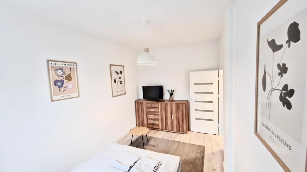 Apartament Powisle Ul. Tamka Warszawa